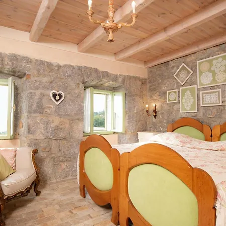 Mira With Pool Villa Poljane